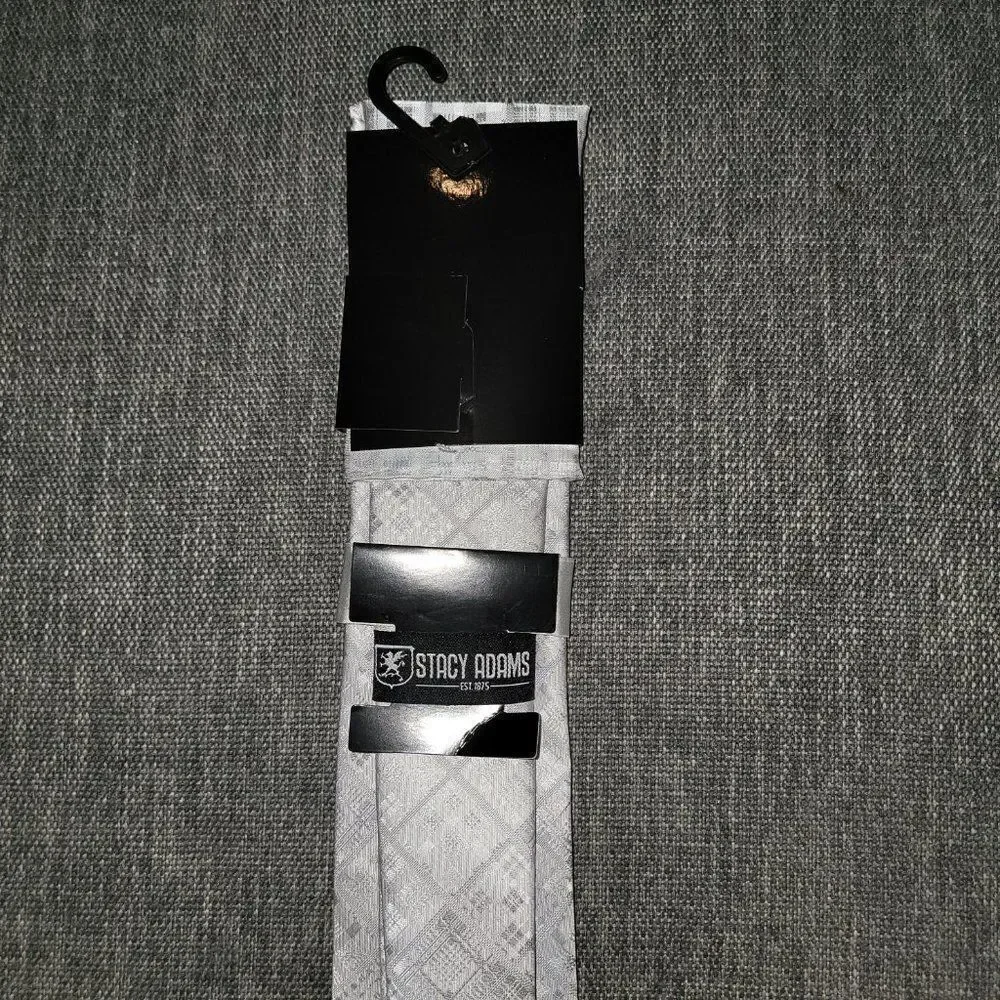 Stacy Adams Men's Silver Tie and Hanky Set Size OS